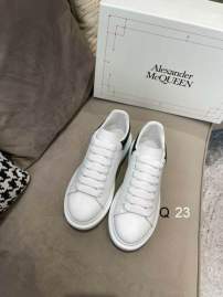 Picture of Alexander McQueen Shoes _SKUAlexanderMcQueensz35-45HY0302361
